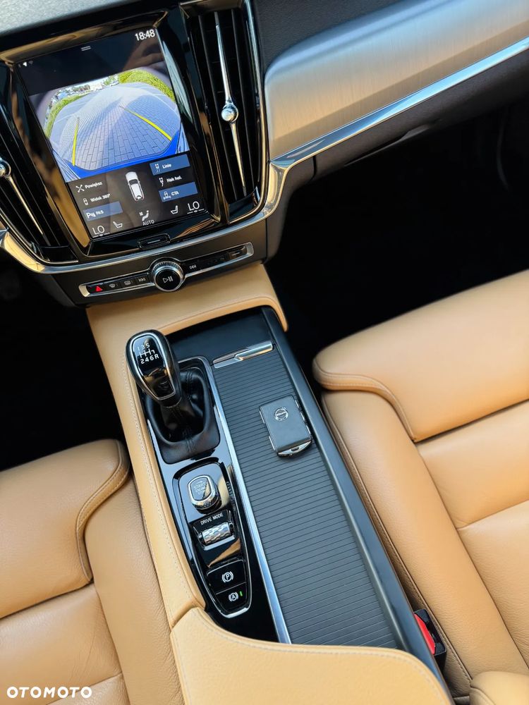 Volvo V90 D3 - 24