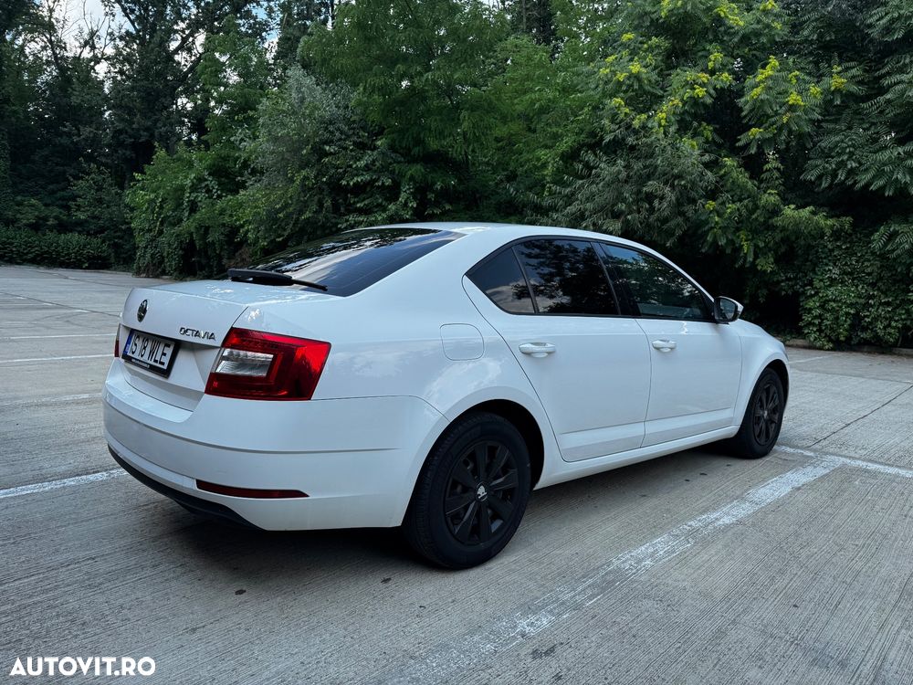 Skoda Octavia - 5