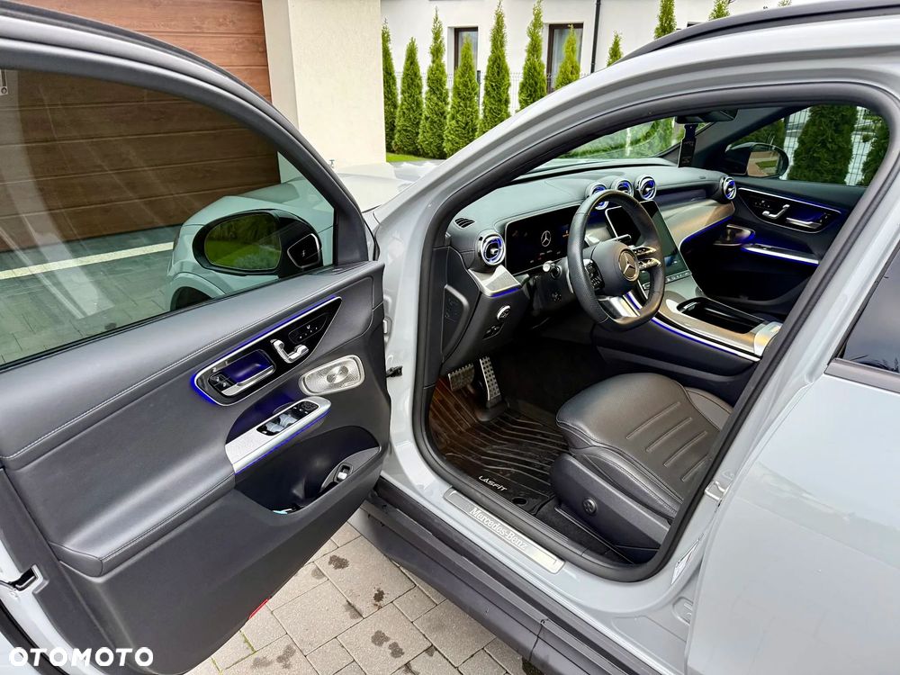 Mercedes-Benz GLC - 15
