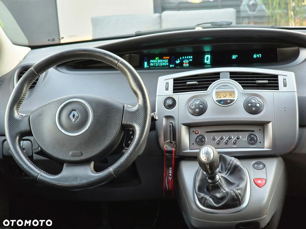 Renault Scenic 2.0 16V Luxe Expression - 27