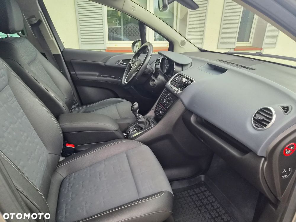 Opel Meriva - 23