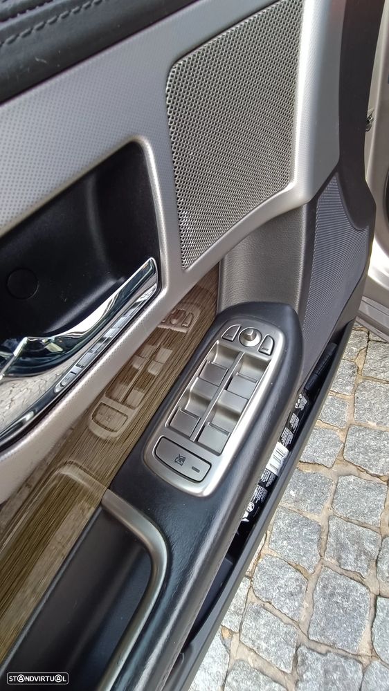 Jaguar XF 3.0 D V6 Premium Luxury - 9