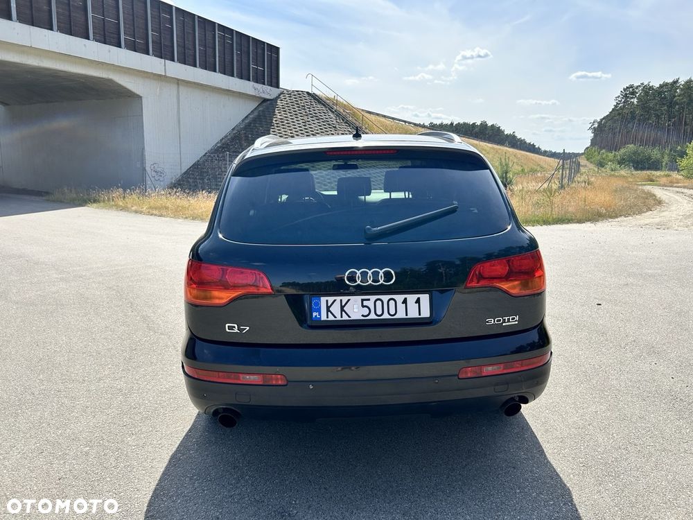 Audi Q7 - 5