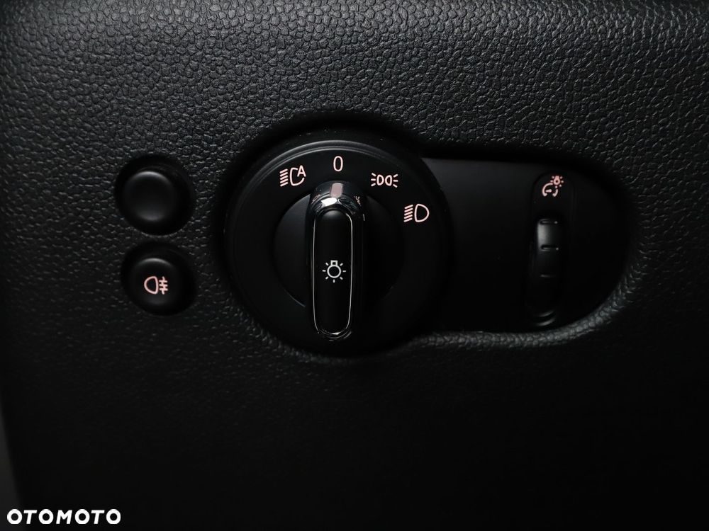 MINI Cooper John Works - 30