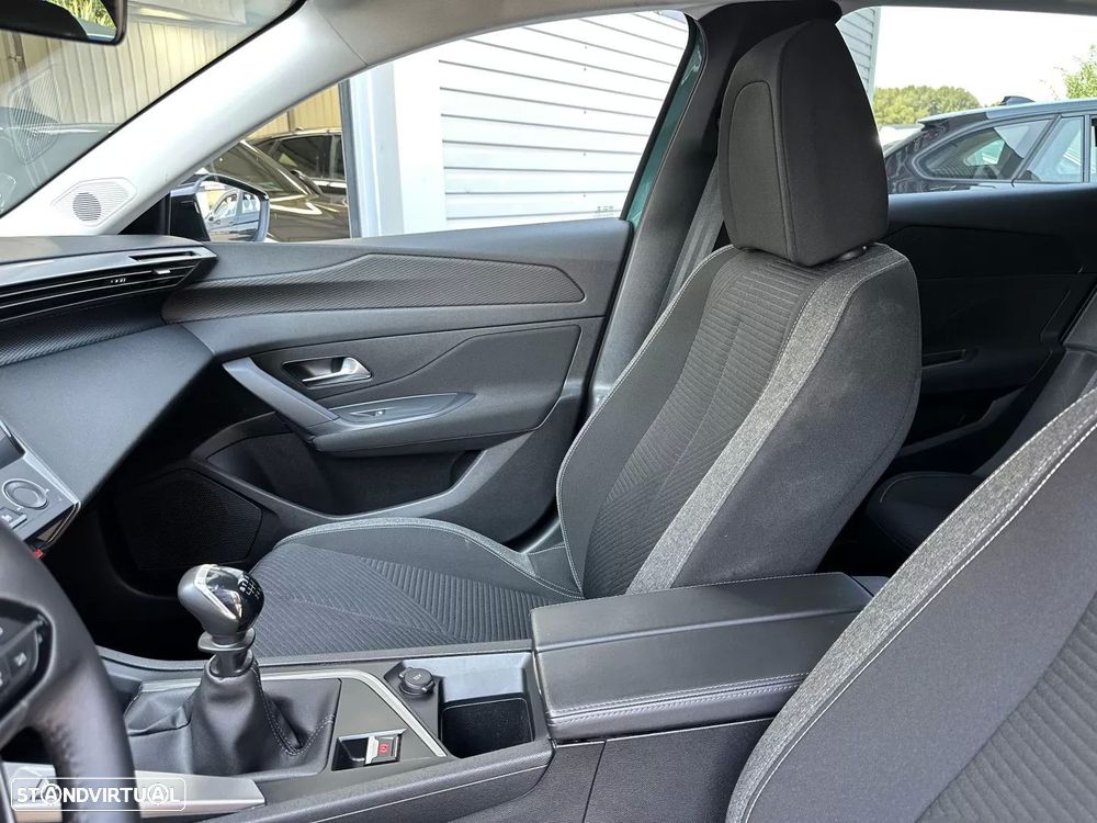 Peugeot 308 SW 1.2 PureTech Allure - 22