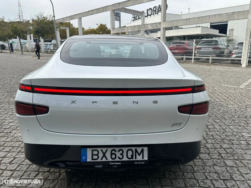 Xpeng P7i 86.2 kWh Long Range - 9
