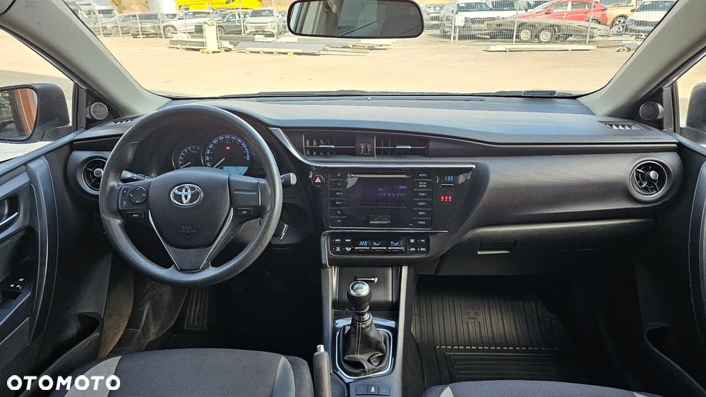 Toyota Auris 1.33 VVT-i Active - 7