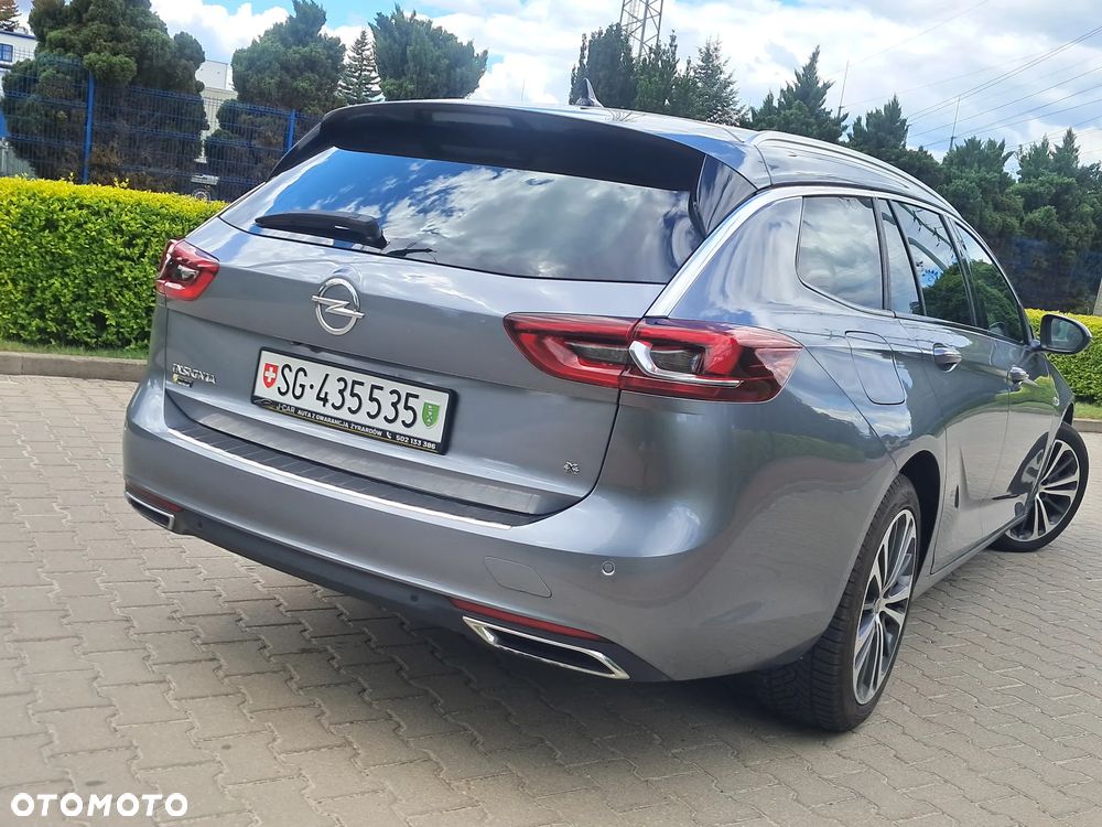 Opel Insignia 2.0 BiTurbo 4x4 Exclusive - 10