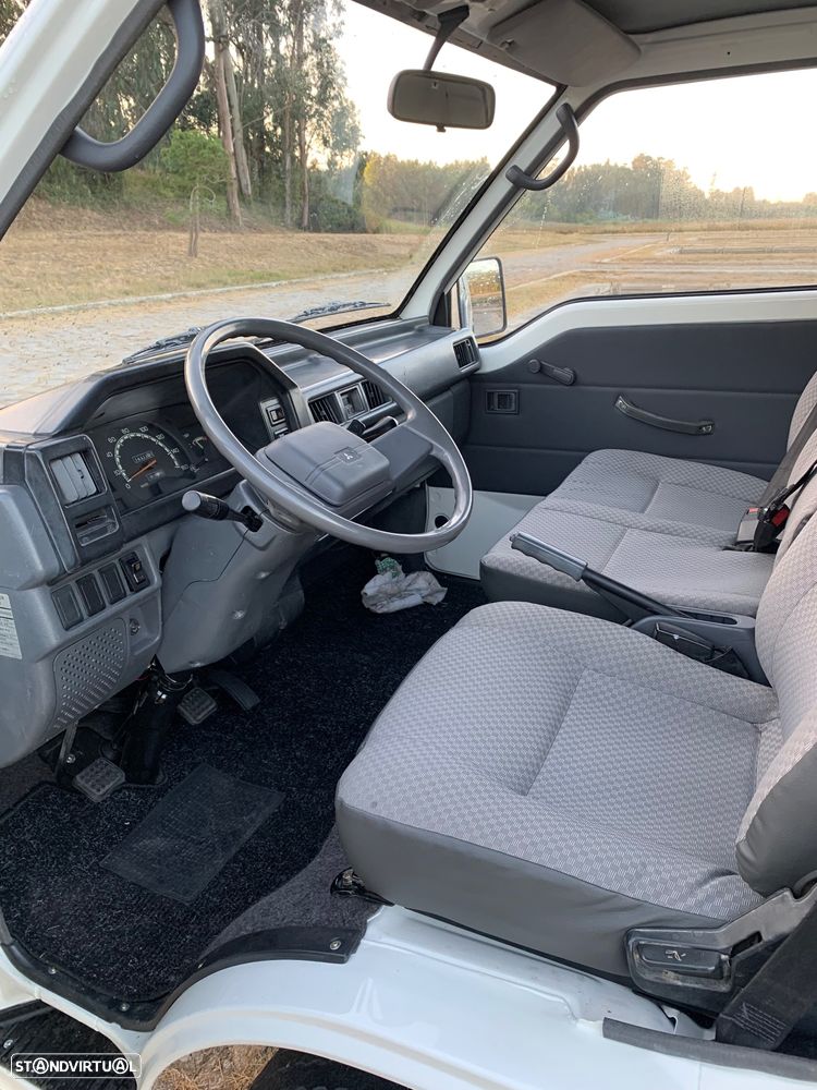 Mitsubishi L300 2.5 D P05 - 8