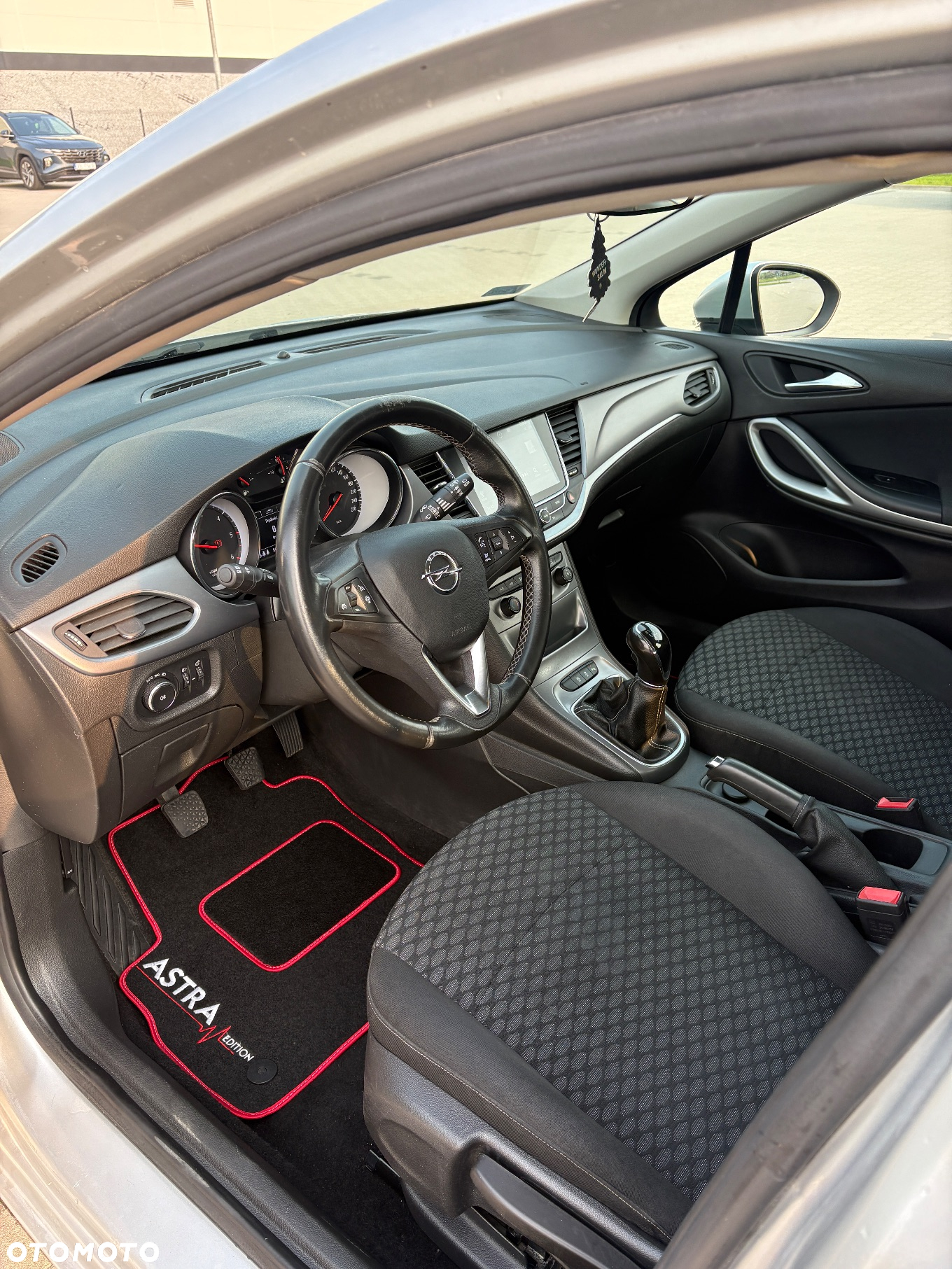 Opel Astra V 1.6 CDTI Essentia S&S - 9
