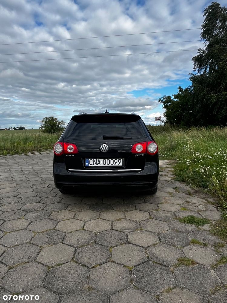 Volkswagen Passat 2.0 TDI DPF R-Line Edition - 6
