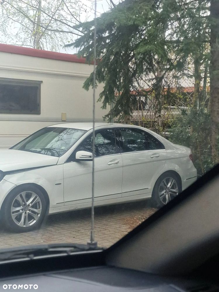 Mercedes-Benz Klasa C - 2