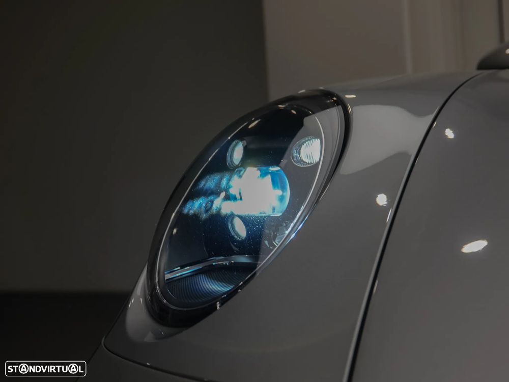 Porsche 911 (992) Carrera PDK - 6