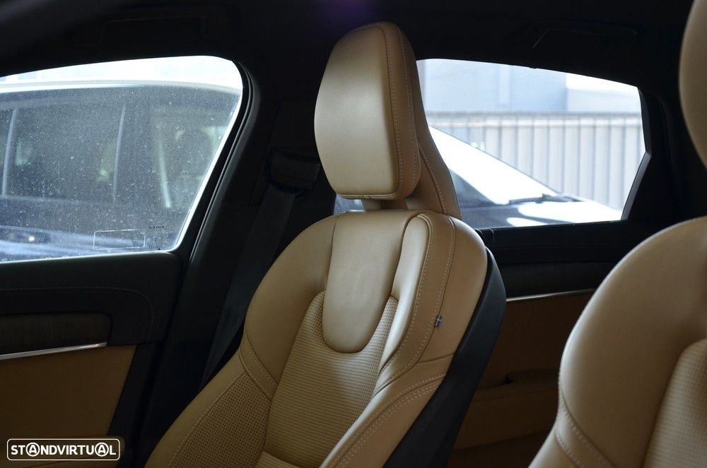 Volvo S90 2.0 T8 PHEV Plus Dark AWD - 12