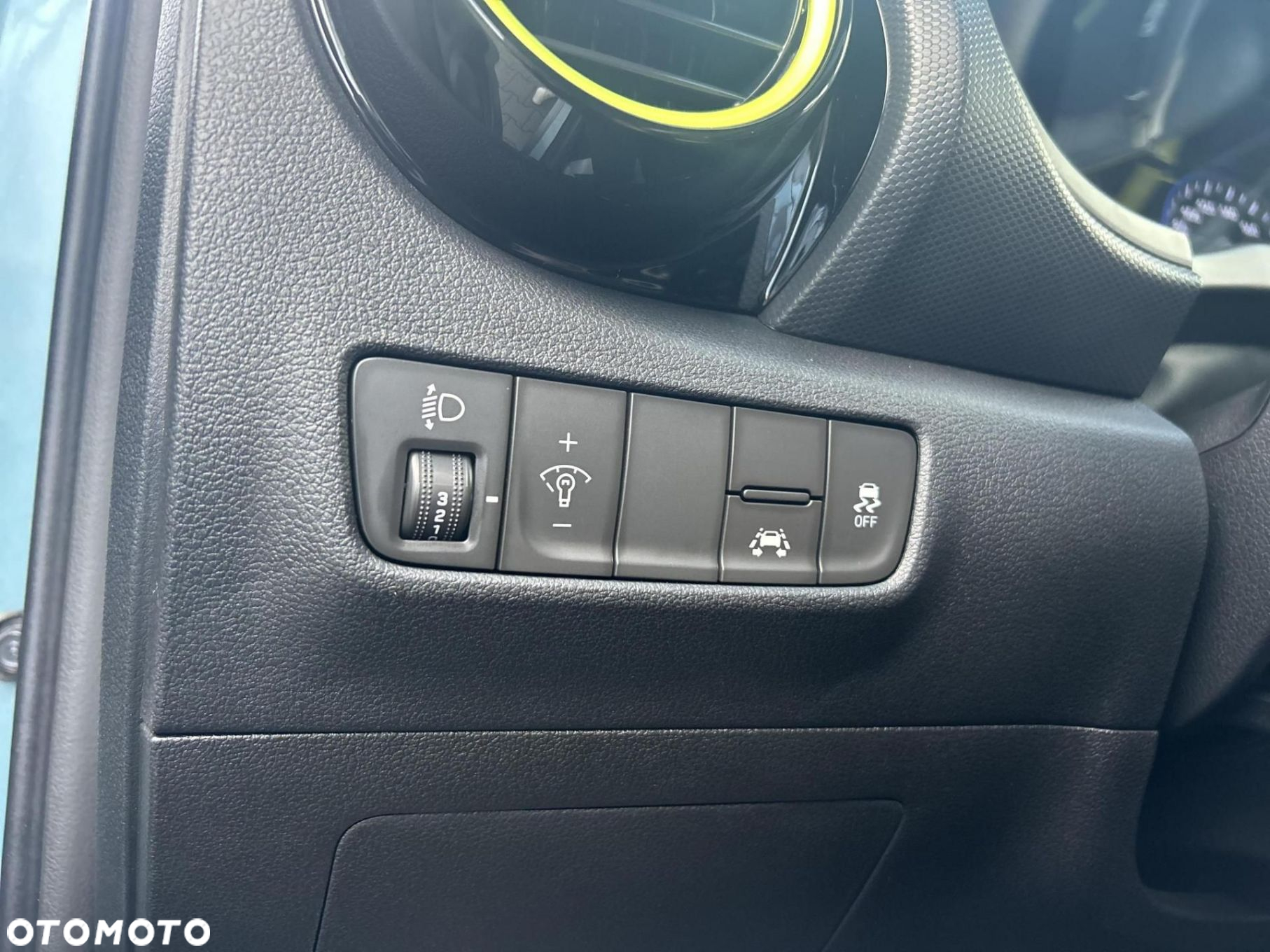 Hyundai Kona - 21