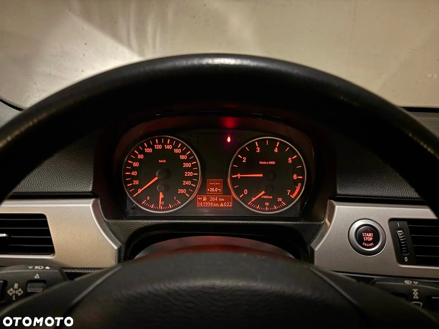 BMW Seria 3 320i - 10