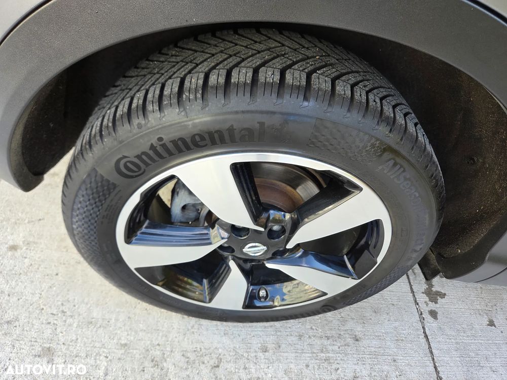 Nissan Qashqai 1.6 DCI Start/Stop N-Connecta - 27