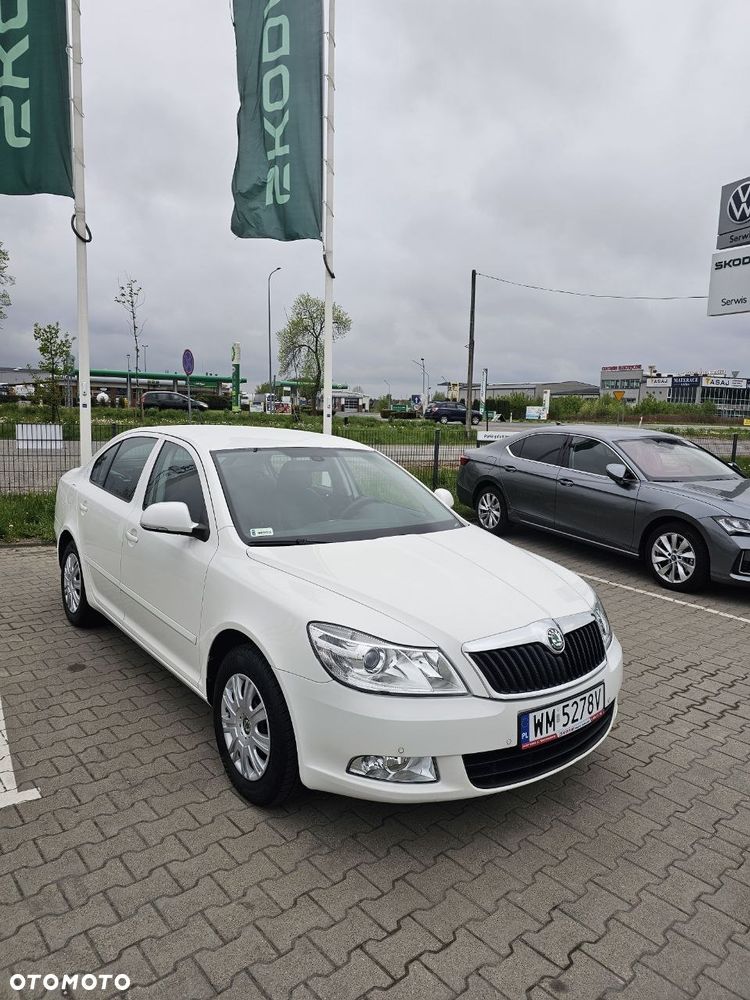 Skoda Octavia 1.6 Elegance EU5 - 13