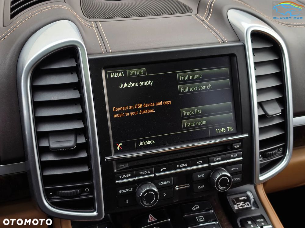 Porsche Cayenne Turbo - 36