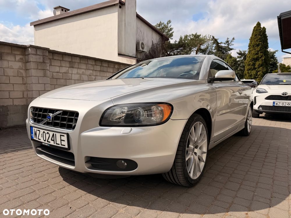 Volvo C70 2.4i Momentum - 2