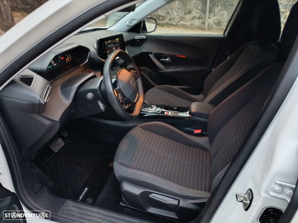 Peugeot e-2008 50 kWh Active Pack - 7