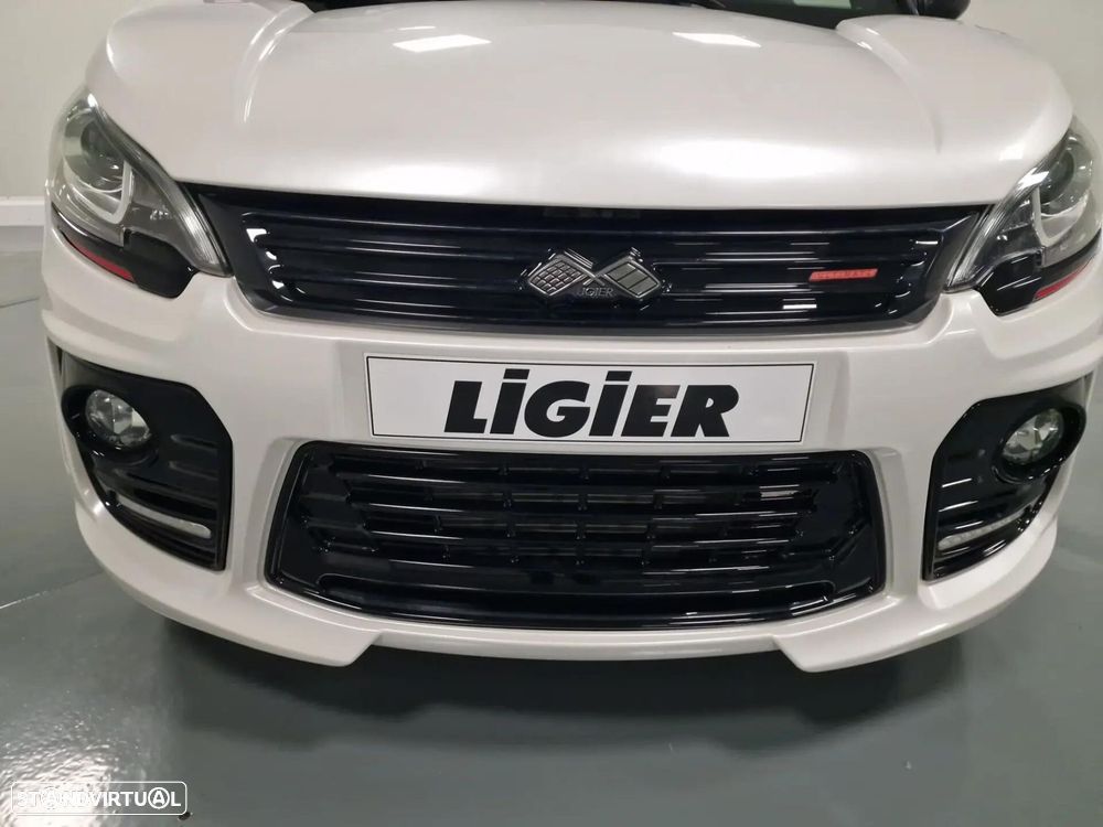 Ligier JS 50 - 18