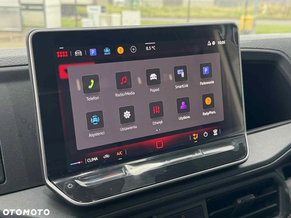 MAN TGE 3.180 FURGON 4x2F SB - 17