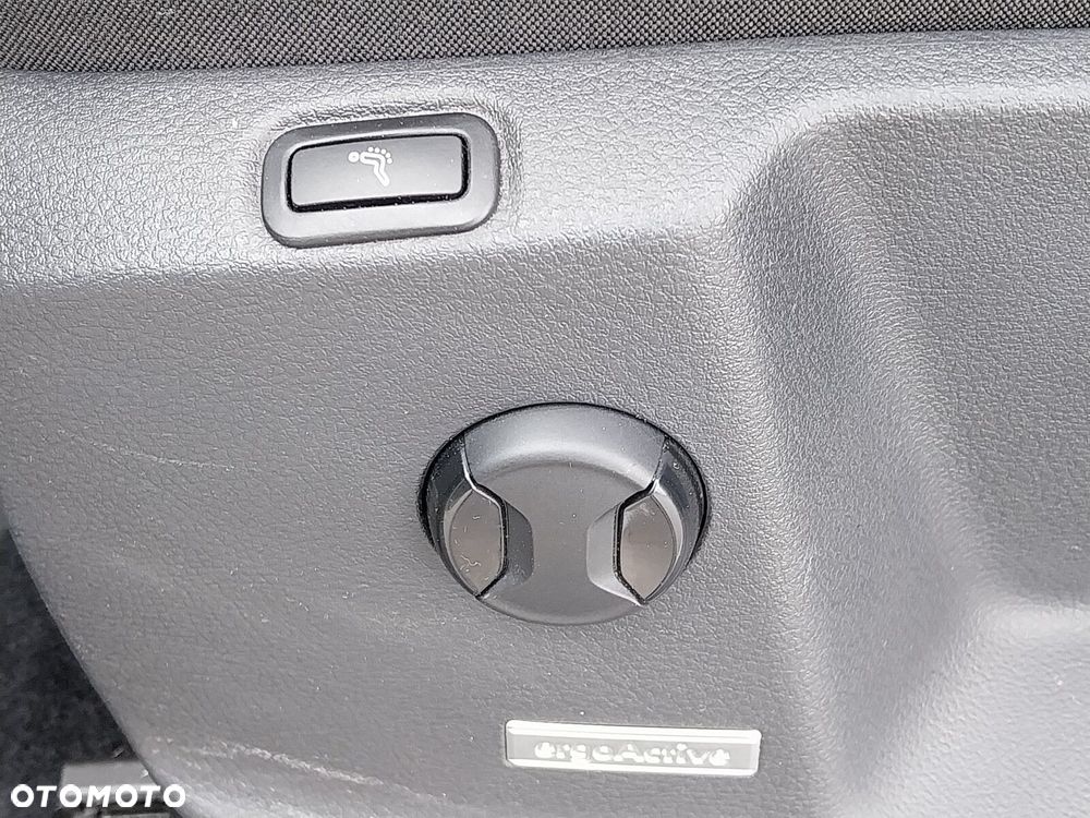 Volkswagen Touran - 15