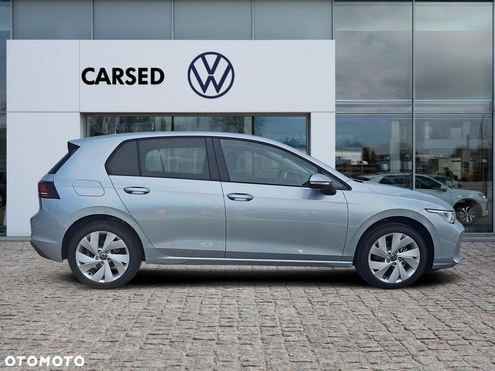 Volkswagen Golf - 9