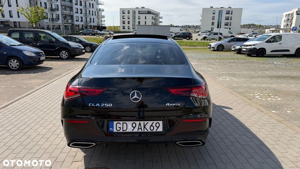 Mercedes-Benz CLA 250 4Matic 7G-DCT Progressive - 7
