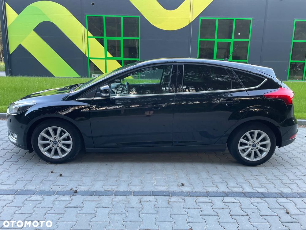 Ford Focus 1.0 EcoBoost Titanium ASS PowerShift - 5
