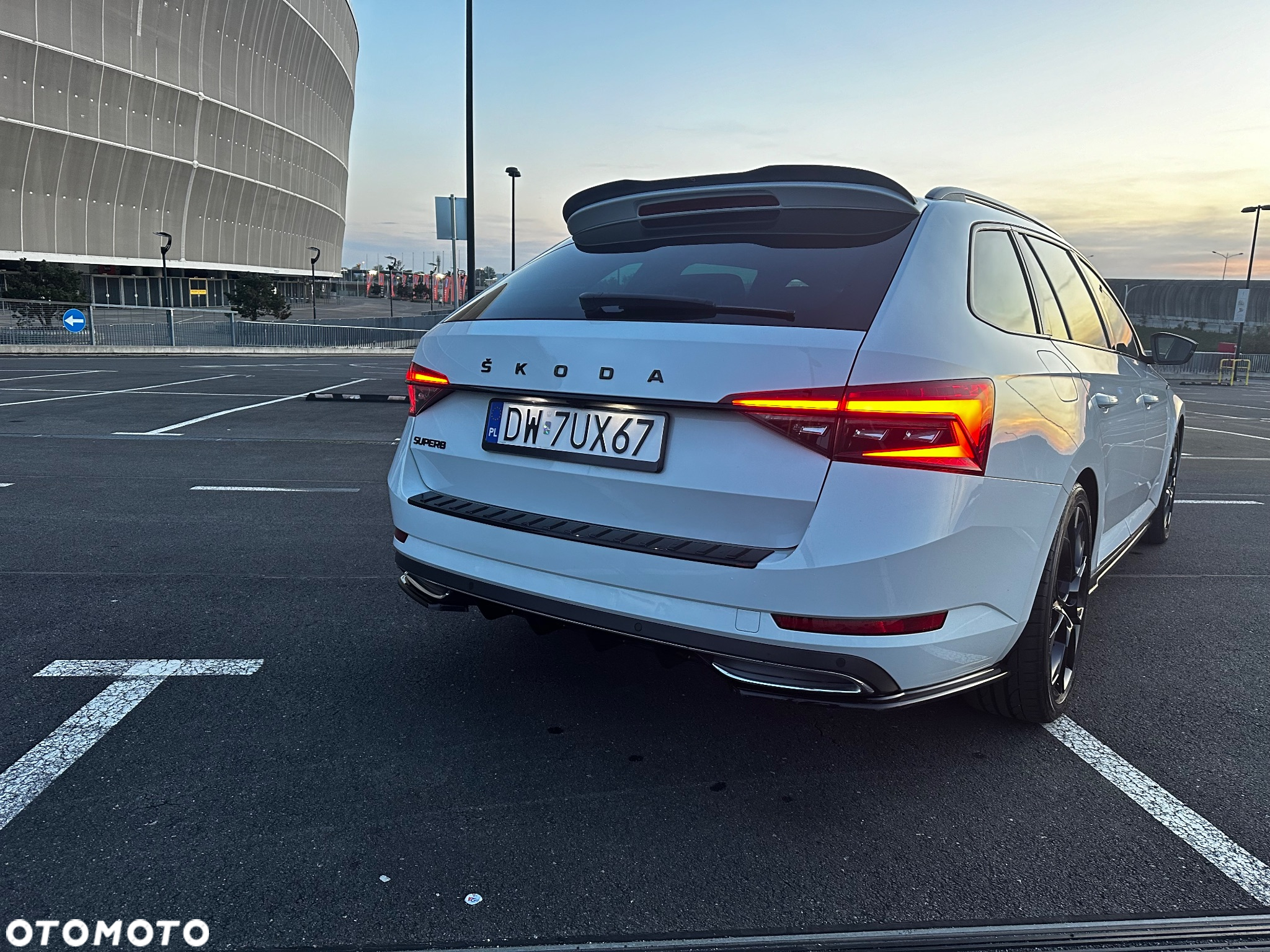 Skoda Superb 2.0 TSI Sportline DSG - 3