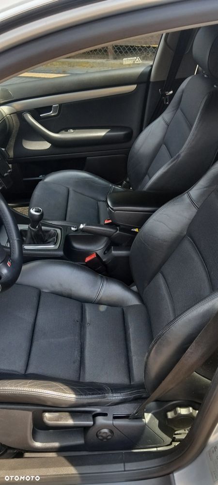 Audi A4 Avant - 23