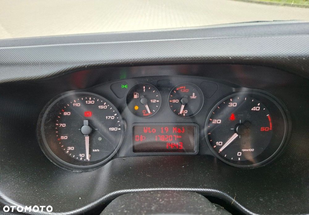 Iveco 35S14 - 21