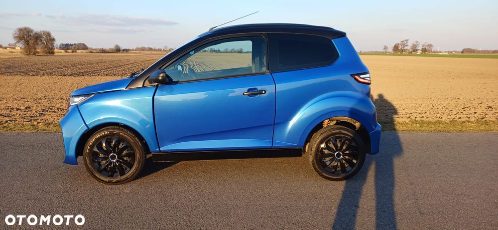 Aixam Crossline - 12