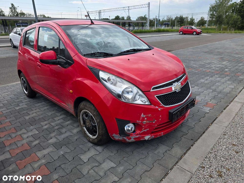 Chevrolet Spark - 2