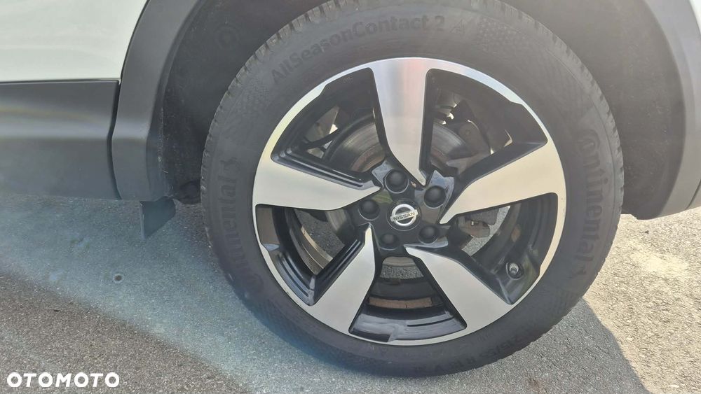 Nissan Qashqai 1.6 DIG-T N-Connecta - 9