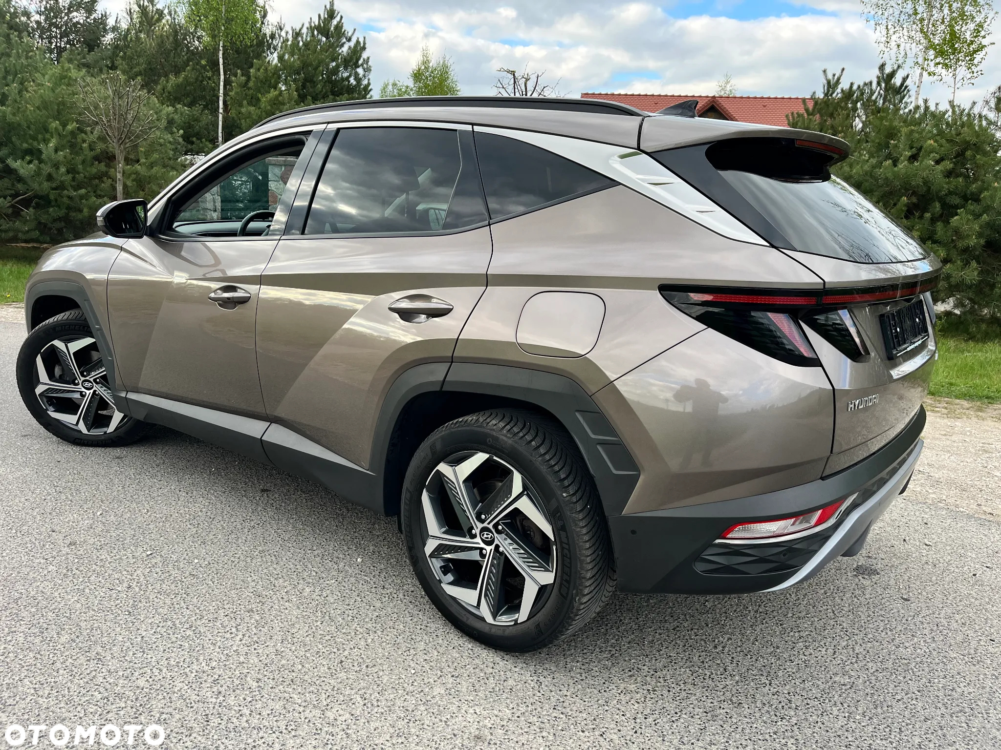 Hyundai Tucson 1.6 T-GDi HEV Executive 2WD - 3