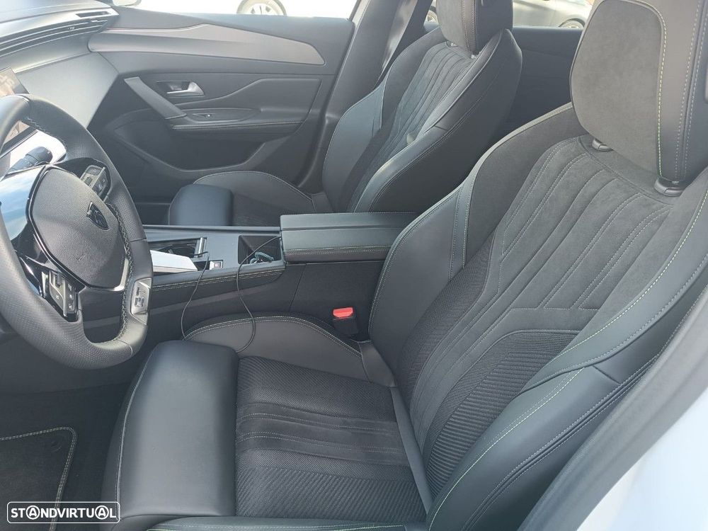 Peugeot E-408 58 kWh GT - 6