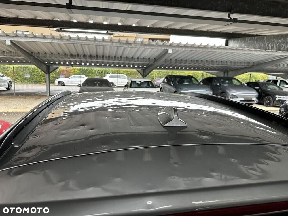 BMW X1 xDrive18d - 13