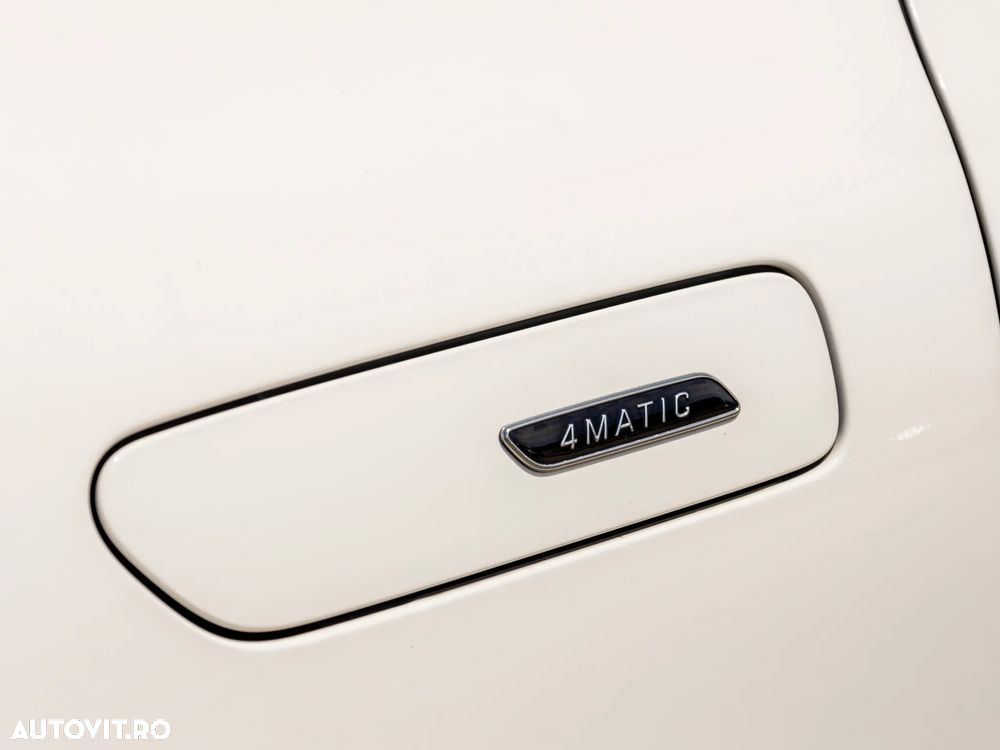 Mercedes-Benz EQE AMG 43 4MATIC - 11