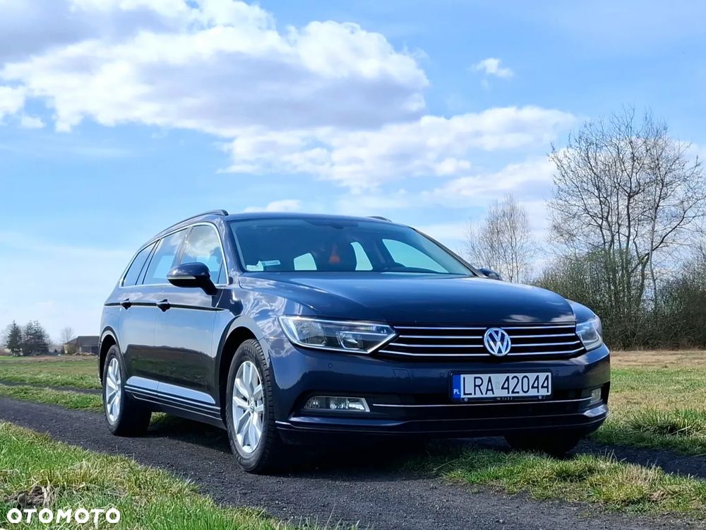 Volkswagen Passat 2.0 TDI (BlueMotion Technology) Comfortline - 1