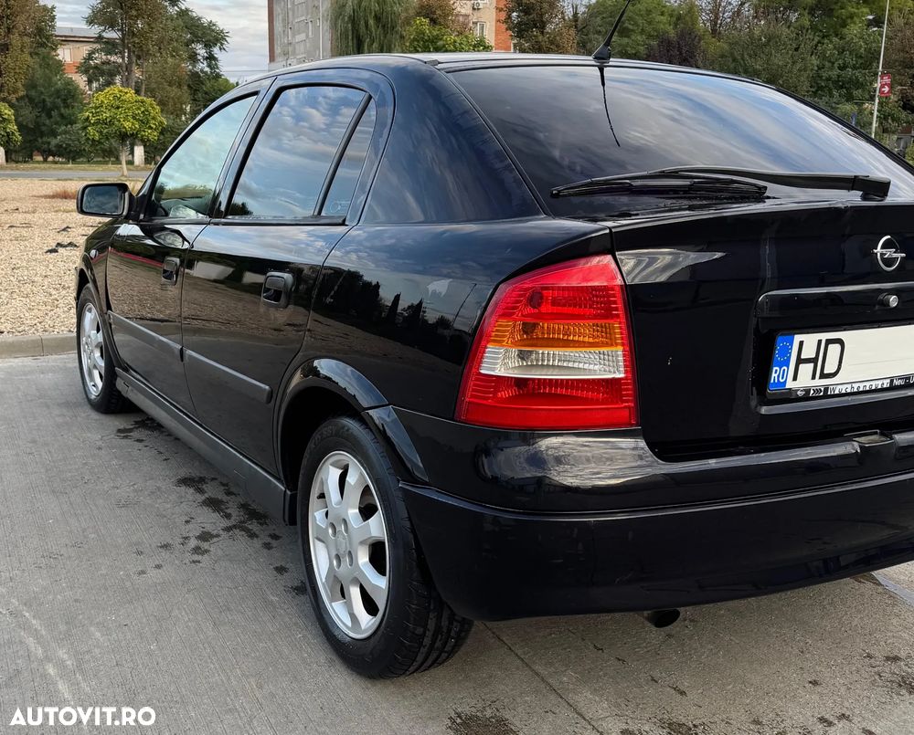 Opel Astra - 3