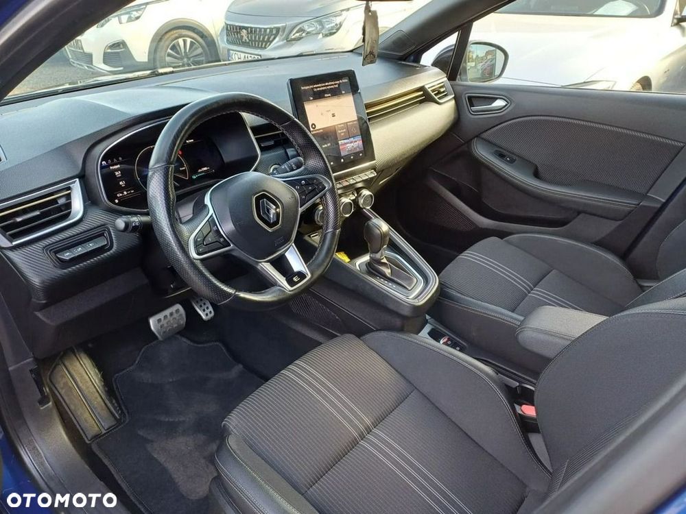 Renault Clio - 16