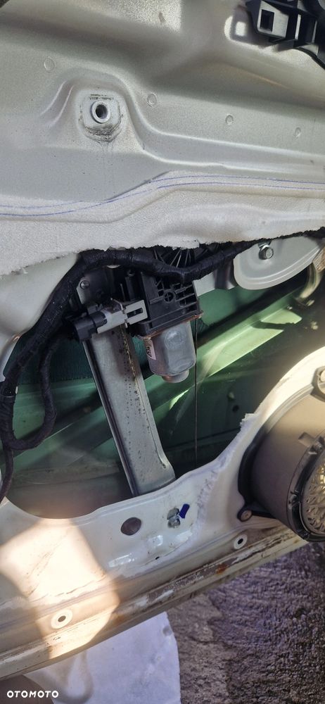 CITROEN BERLINGO II PEUGEOT PARTNER II PODNOŚNIK SZYBY LEWY PRZÓD