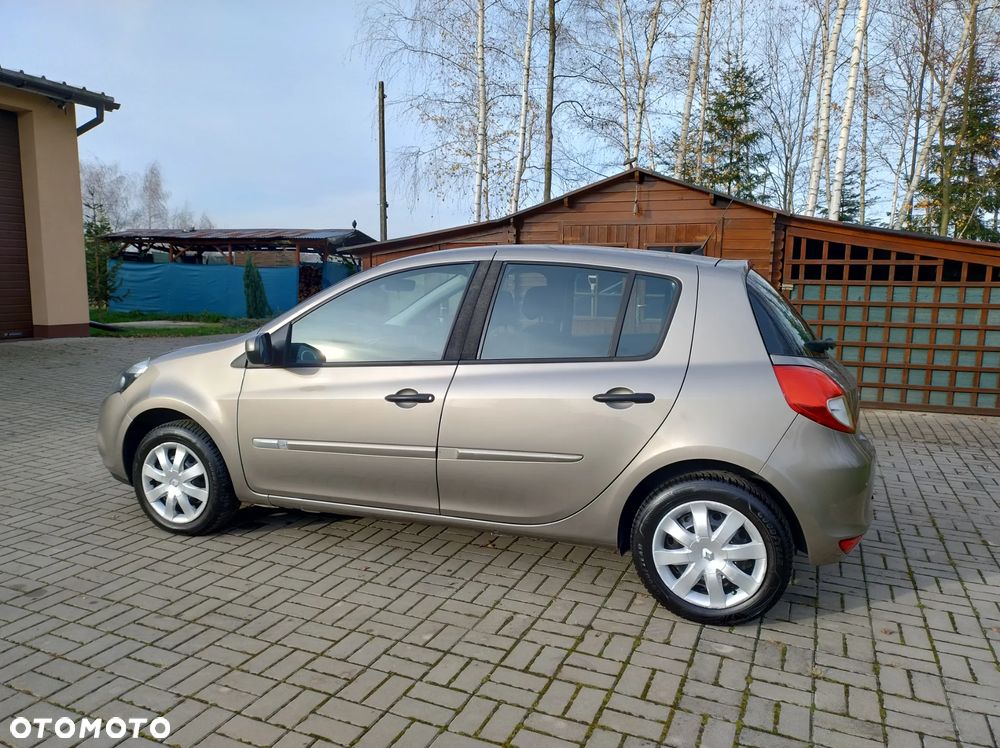 Renault Clio 1.2 16V Dynamique - 5
