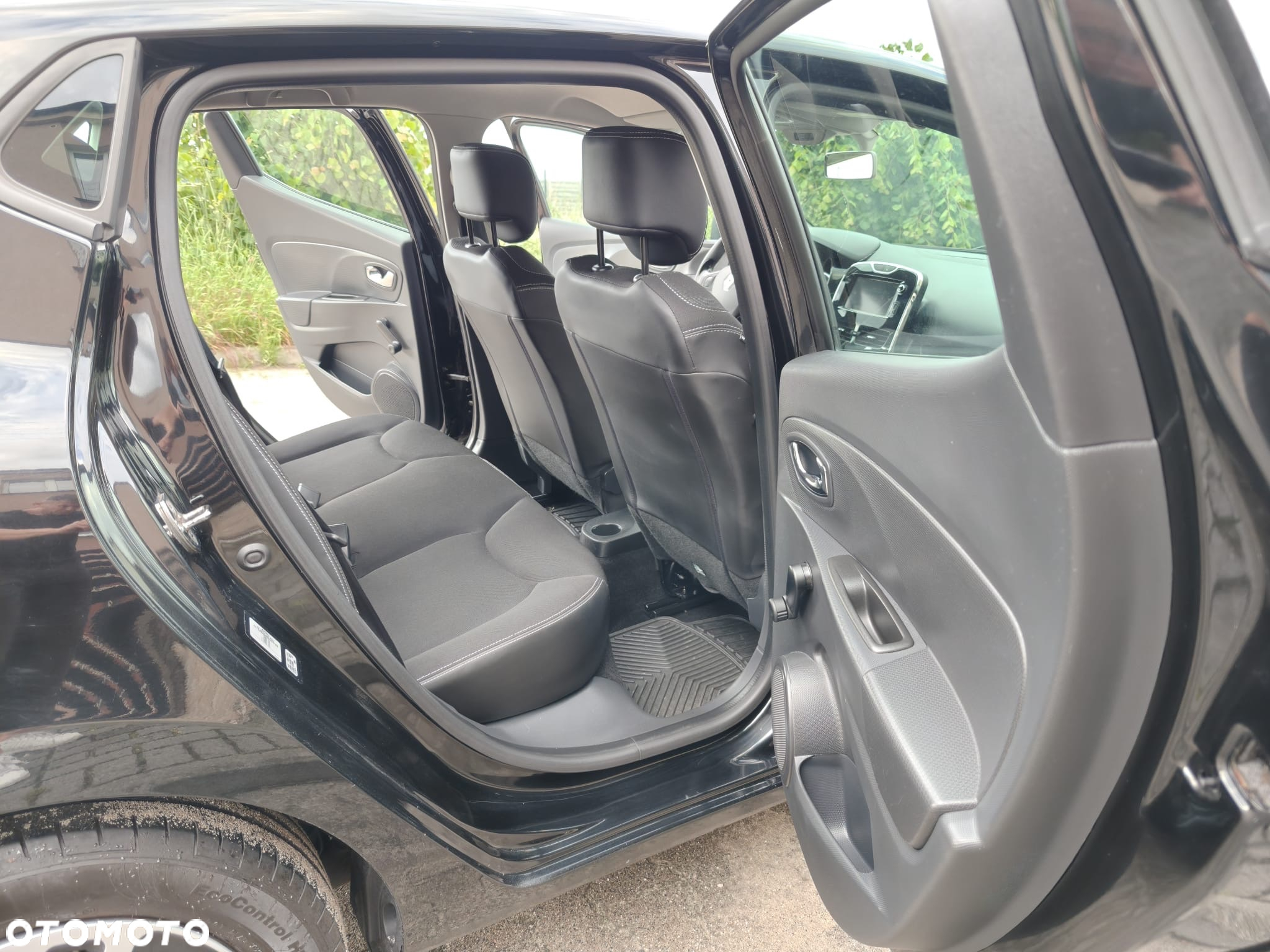 Renault Clio - 28