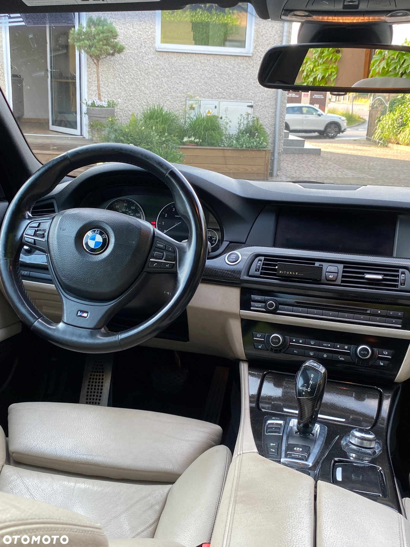 BMW Seria 5 535i xDrive - 21
