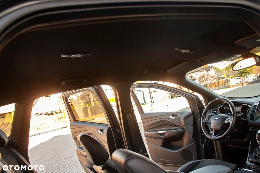 Ford Kuga 2.0 TDCi 4x4 ST-Line - 21