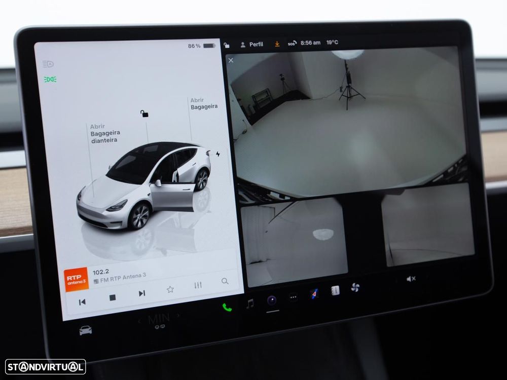 Tesla Model Y Long Range Dual Motor AWD - 28